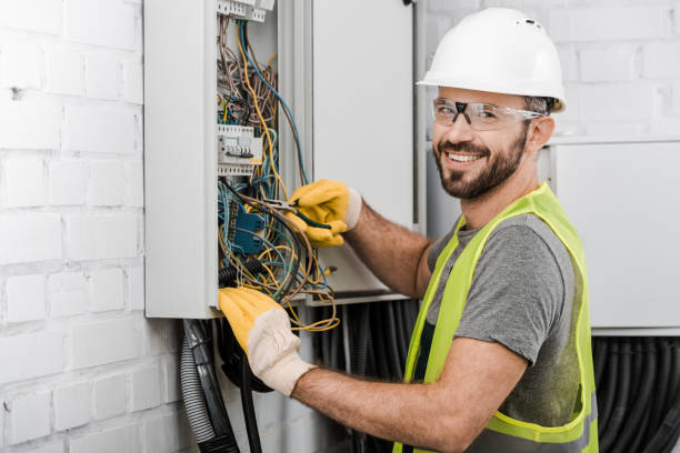 Best Electrical Contractors for Businesses  in Des Peres, MO